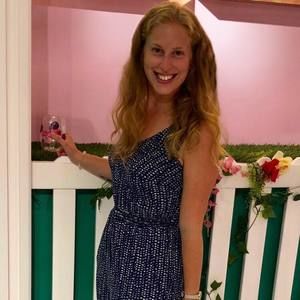 Meet your Posher, Nina